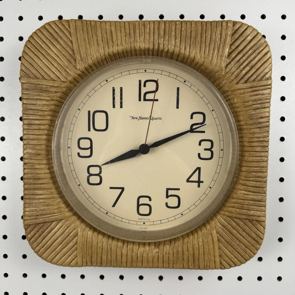 Vtg 1980 New Haven Quartz Wall Clock Faux Wood Frame Boho Farmhouse